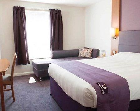 Premier Inn Premier Inn Solihull South Екстер'єр фото